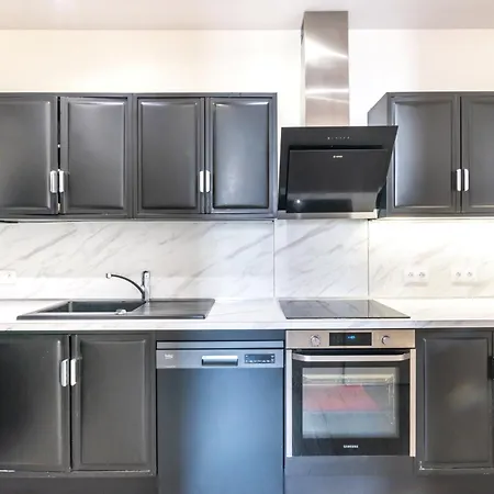 Hyper Centre, Premium, Spacieux Haussmannien Apartment Angers